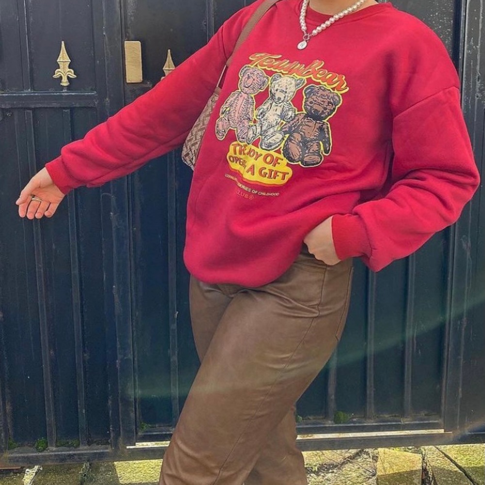 ‼️SOLD‼️‘the joy of opening a gift’ sweatshirt